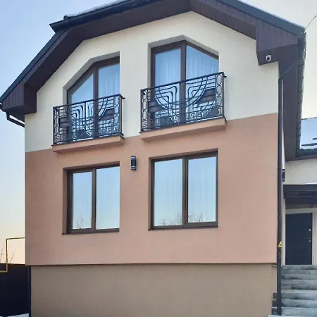 Apartment Sweethome 2 Free Parking Uzhhorod Exterior photo